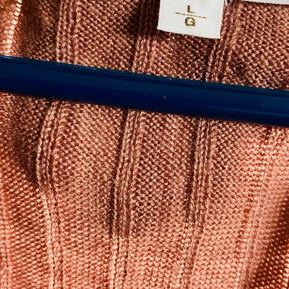 Cleo Woman’s Light Sweater Dusty Rose - Picture 3 of 3